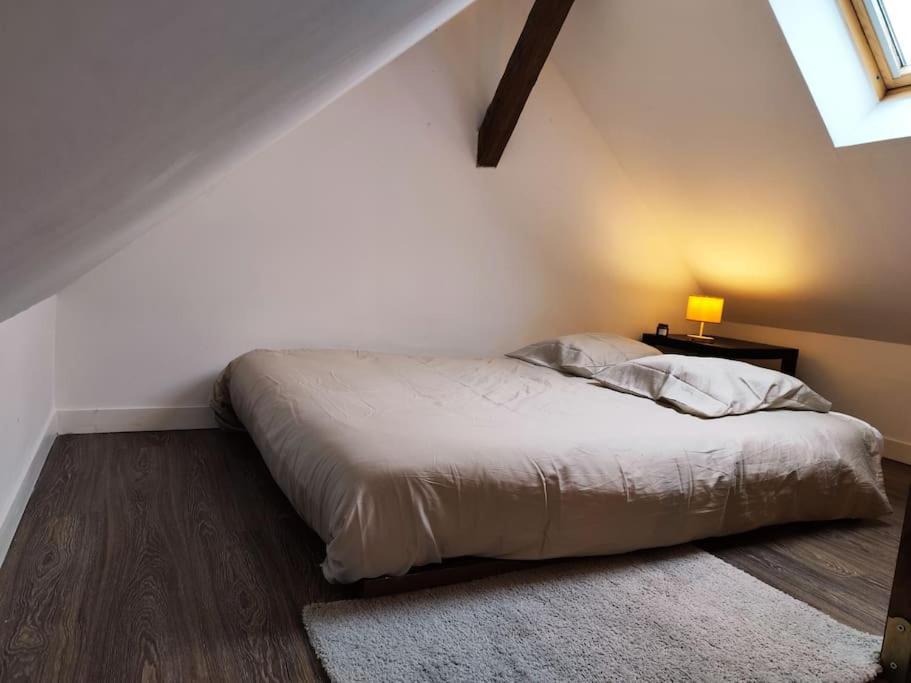 Duplex - Proche Gare & Centre Daire Compiègne Dış mekan fotoğraf